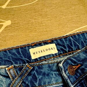 Muse look jeans